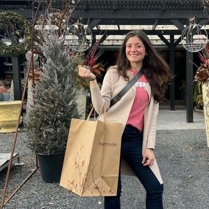 Meet your Posher, Jillian